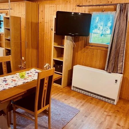 Guenstig Und Einfaches Studio Auf Dem Bauernhof ツオウ エクステリア 写真